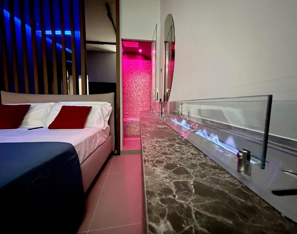 Luxury Room Suites Benewent Zewnętrze zdjęcie